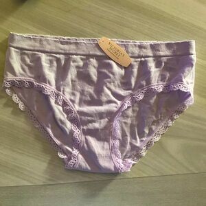 Victoria’s Secret hiphugger panty.